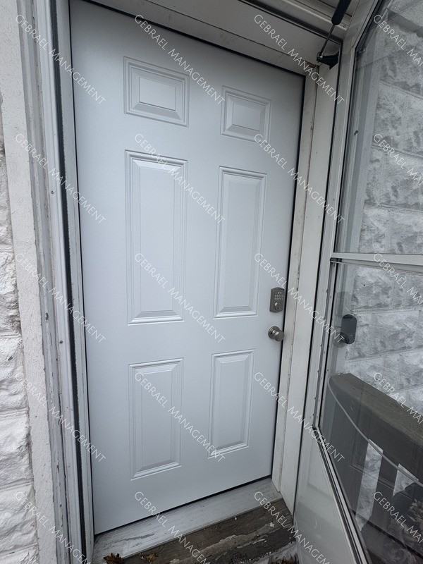 417 S State Rd - Photo 3 of 14