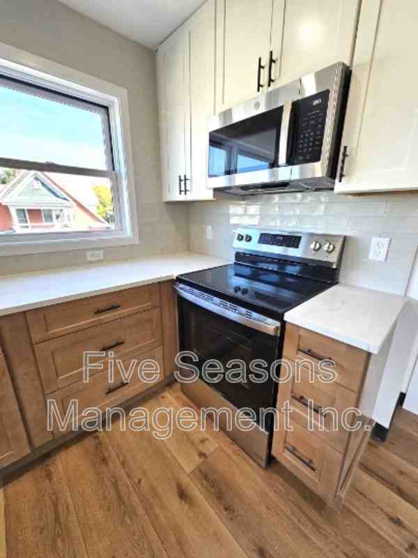 199 King St - Photo 4 of 20