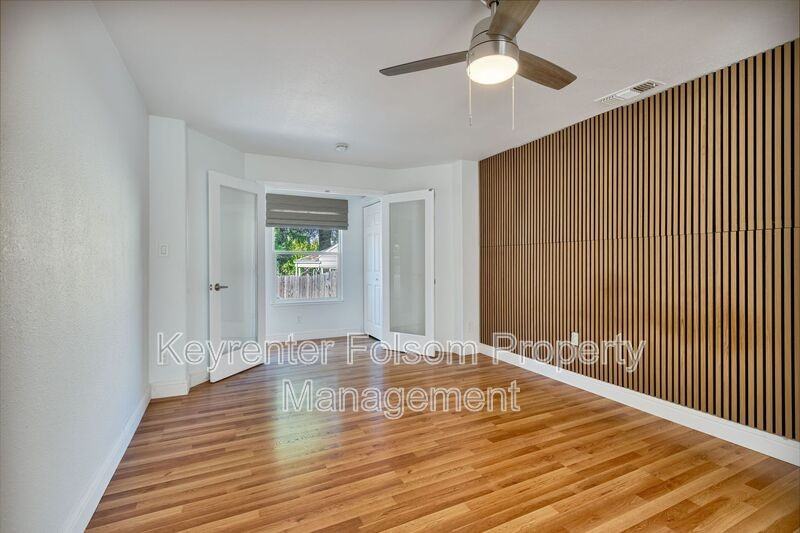 103 Valencia Ave - Photo 3 of 50
