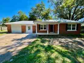 2408 South Boeke Road - Photo 1 of 1