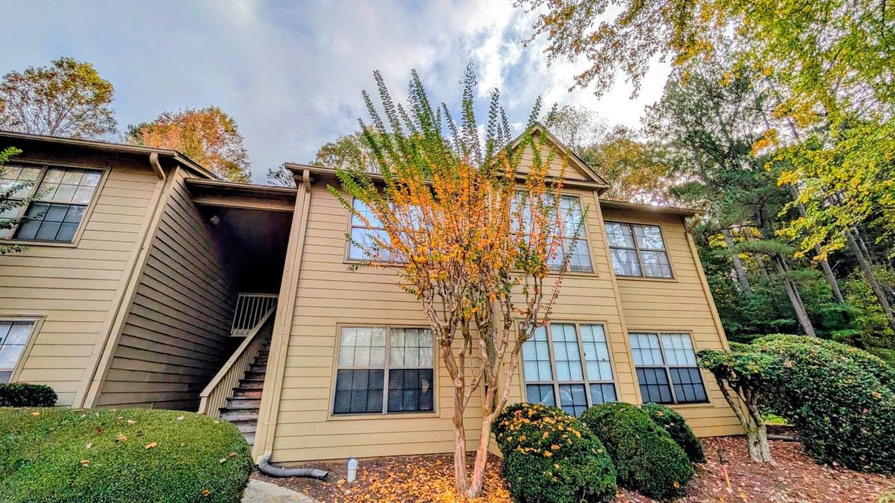 2235 Old Hamilton Place #200 - Photo 2 of 18