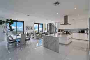 SE 7th St & S Miami Ave - Photo 1 of 1