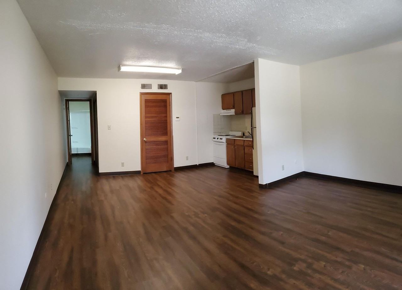 Grand Terrace Apartments - Photo 4 of 14