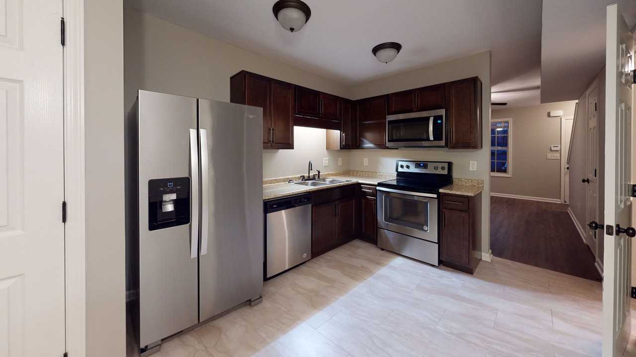 NorthPark Commons - Photo 7 of 70