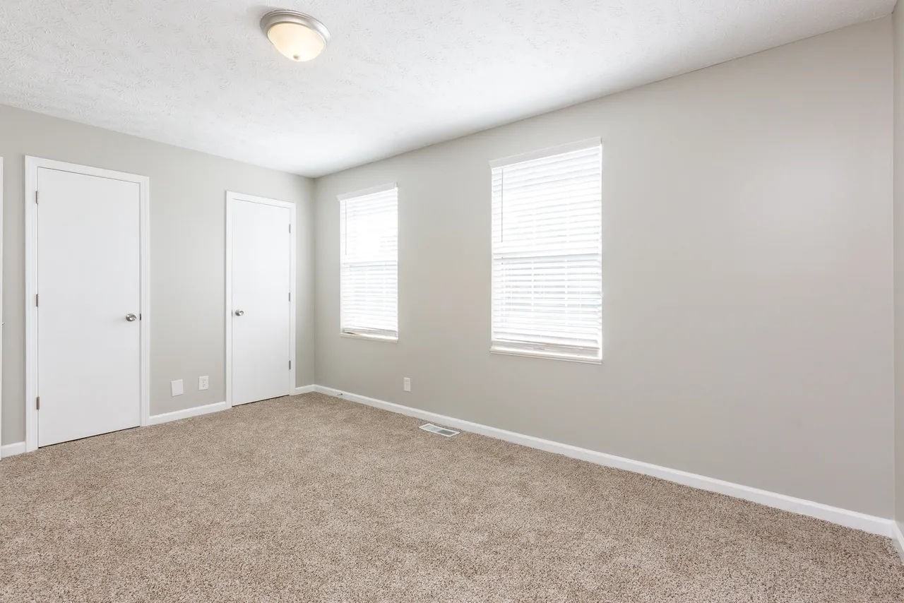 Dunbar Townhomes - Photo 5 of 19