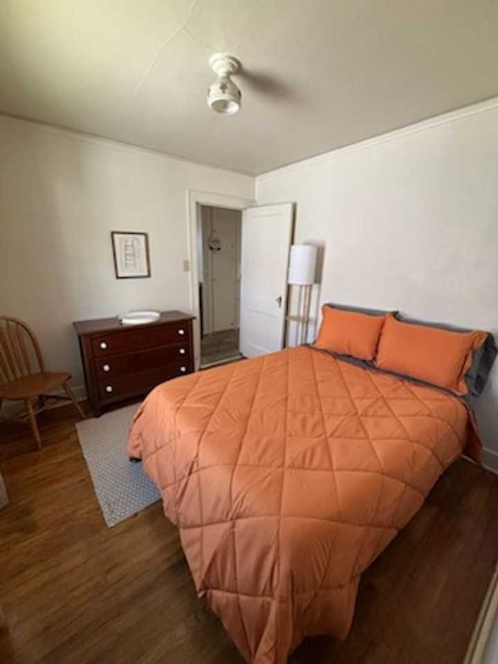 307 9th St - Photo 5 of 9