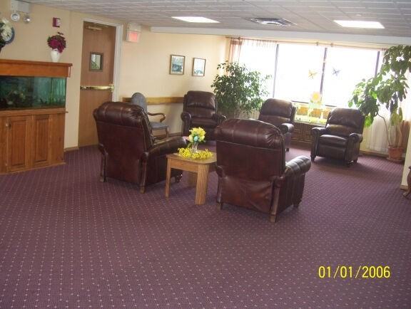 Avery Square - Photo 2 of 6