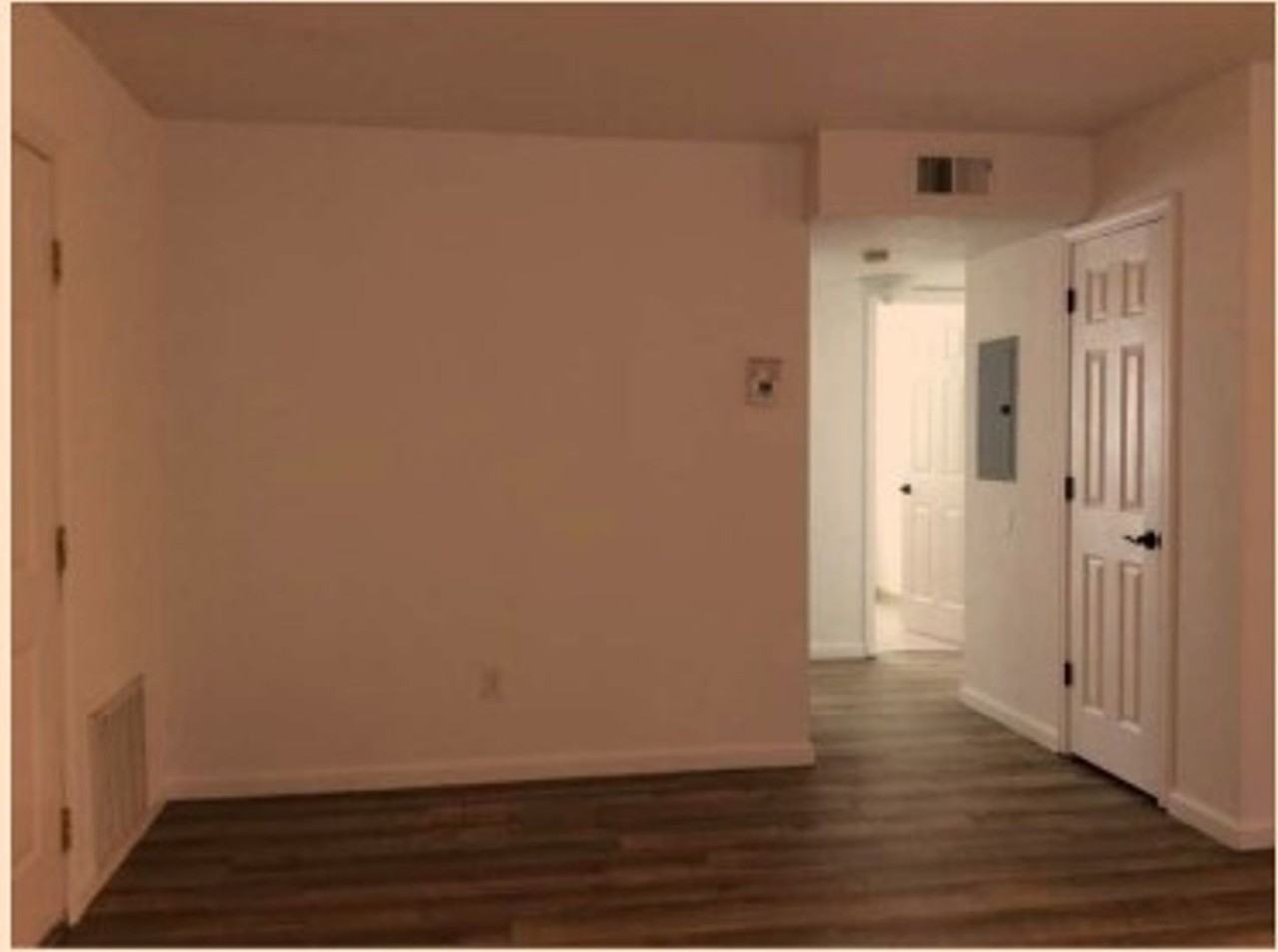 0710 - 10 Coral Cir - Photo 4 of 9