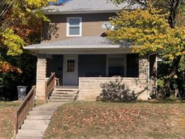 featured image of 315 E University St