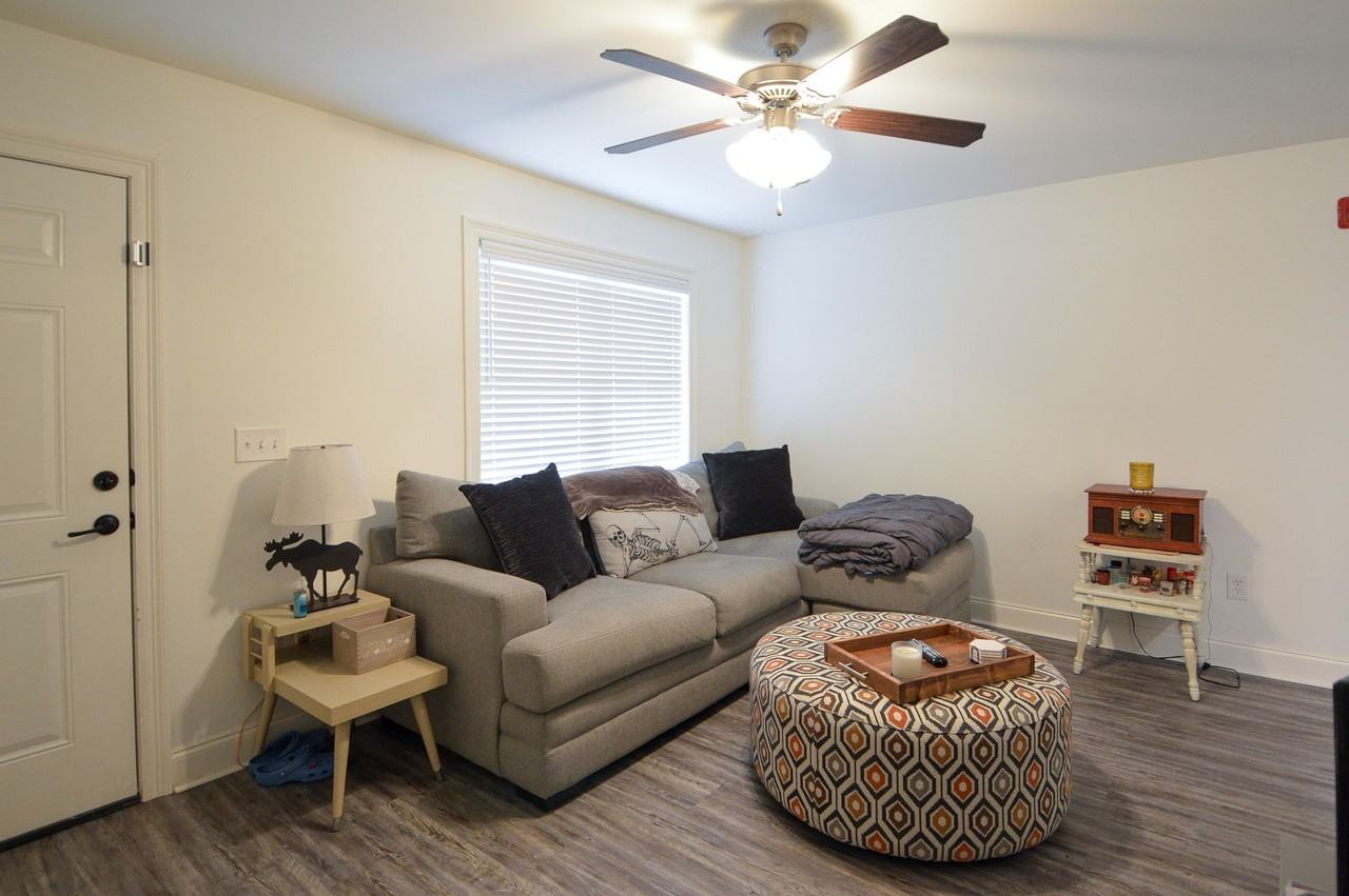 Acadian Court - Photo 2 of 17