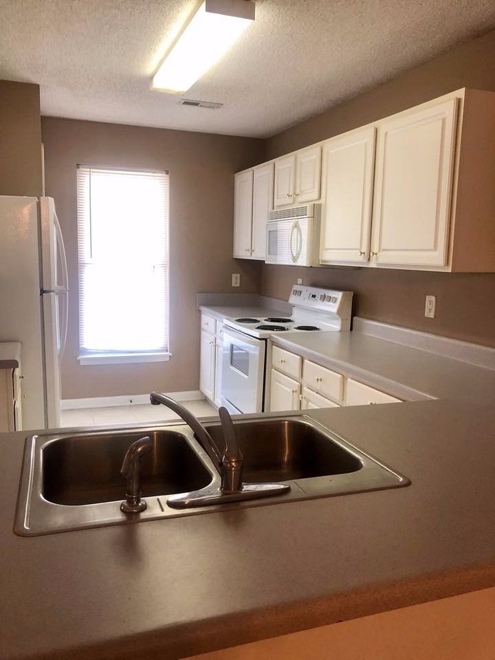 100 Water Oak Lane - Photo 7 of 24