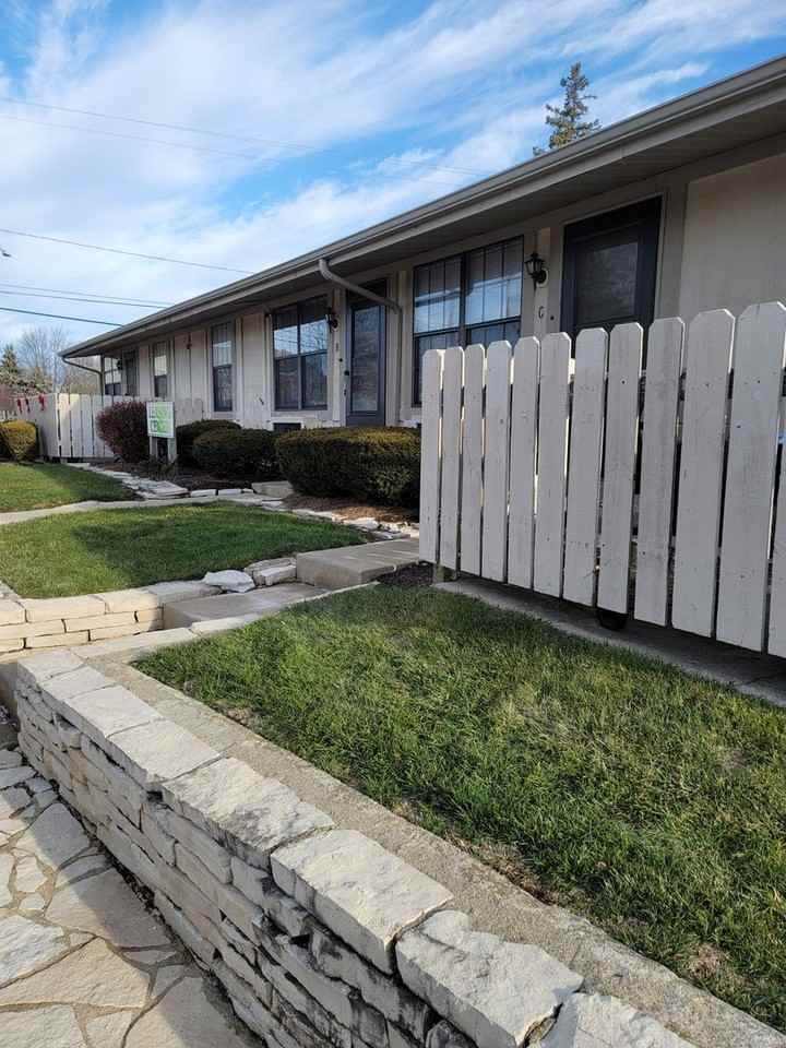 Greenleaf Apartments - Photo 2 of 9