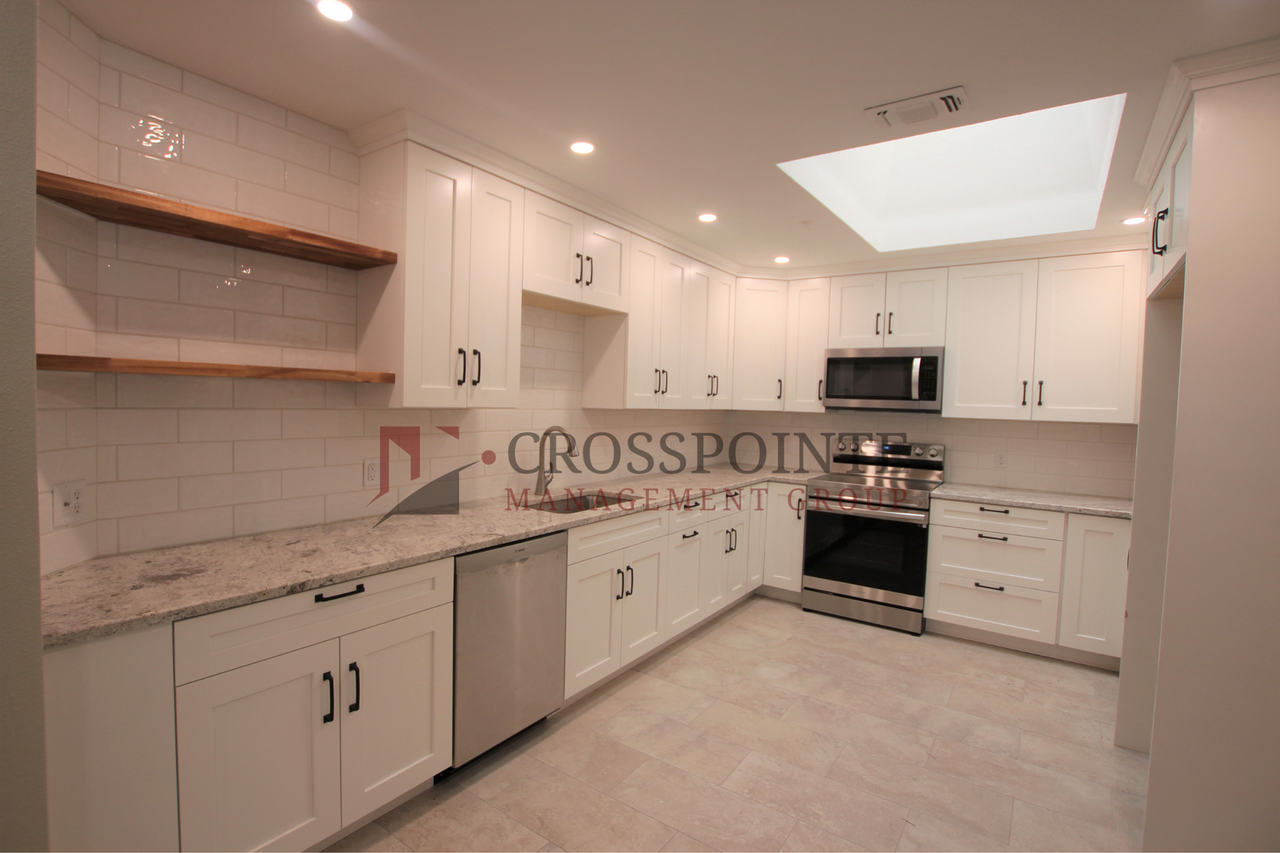 581 Frederick Cir - Photo 6 of 19