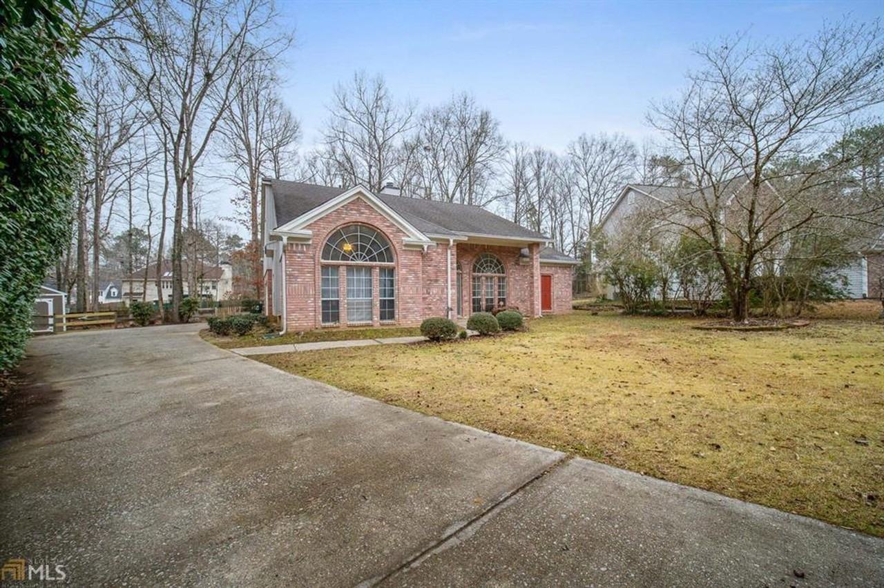 502 Kemble Ln - Photo 2 of 29