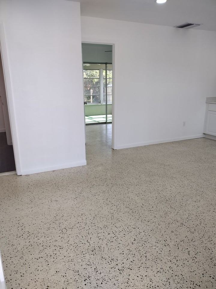 7145 Fireside St - Photo 4 of 24