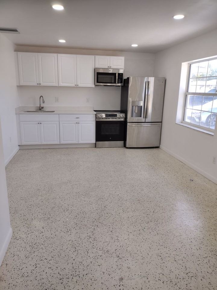 7145 Fireside St - Photo 5 of 24