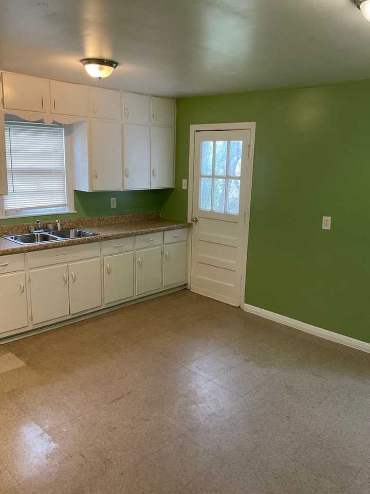 2037 26th Street Ensley - Photo 5 of 17