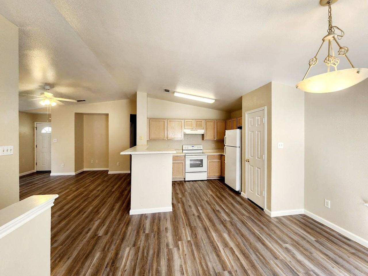 2003 Wright Way - Photo 2 of 9