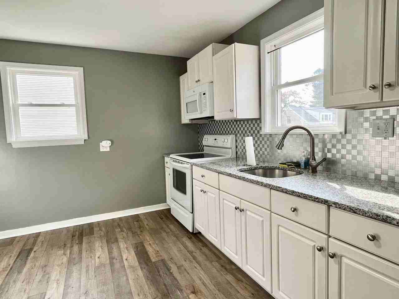 3718 N 4th St - Photo 3 of 13