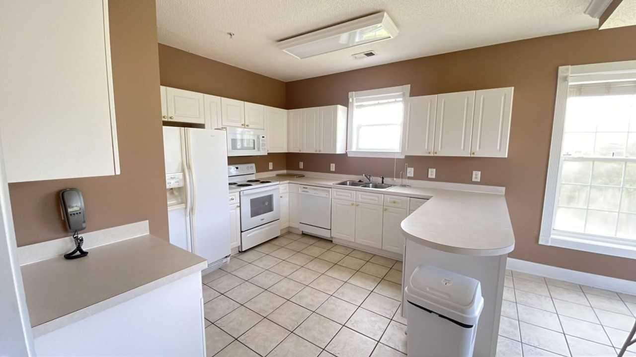 2241 Waterview Dr #132 - Photo 7 of 10