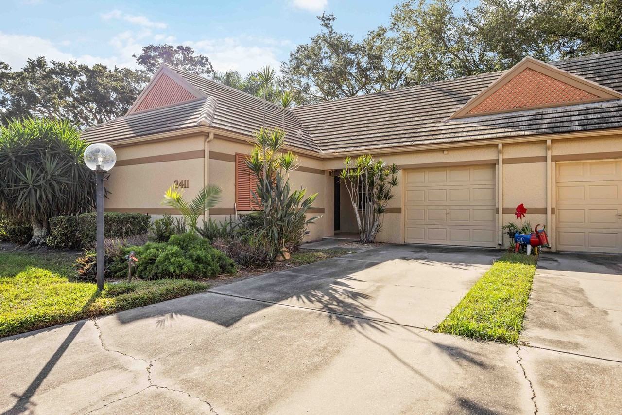 3411 57th Avenue Dr W - Photo 4 of 34