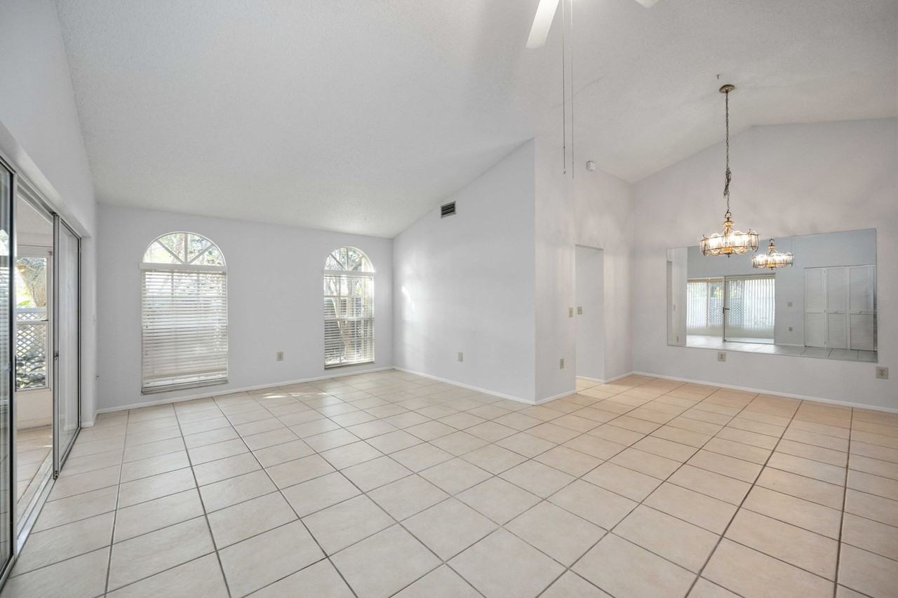 3411 57th Avenue Dr W - Photo 5 of 34