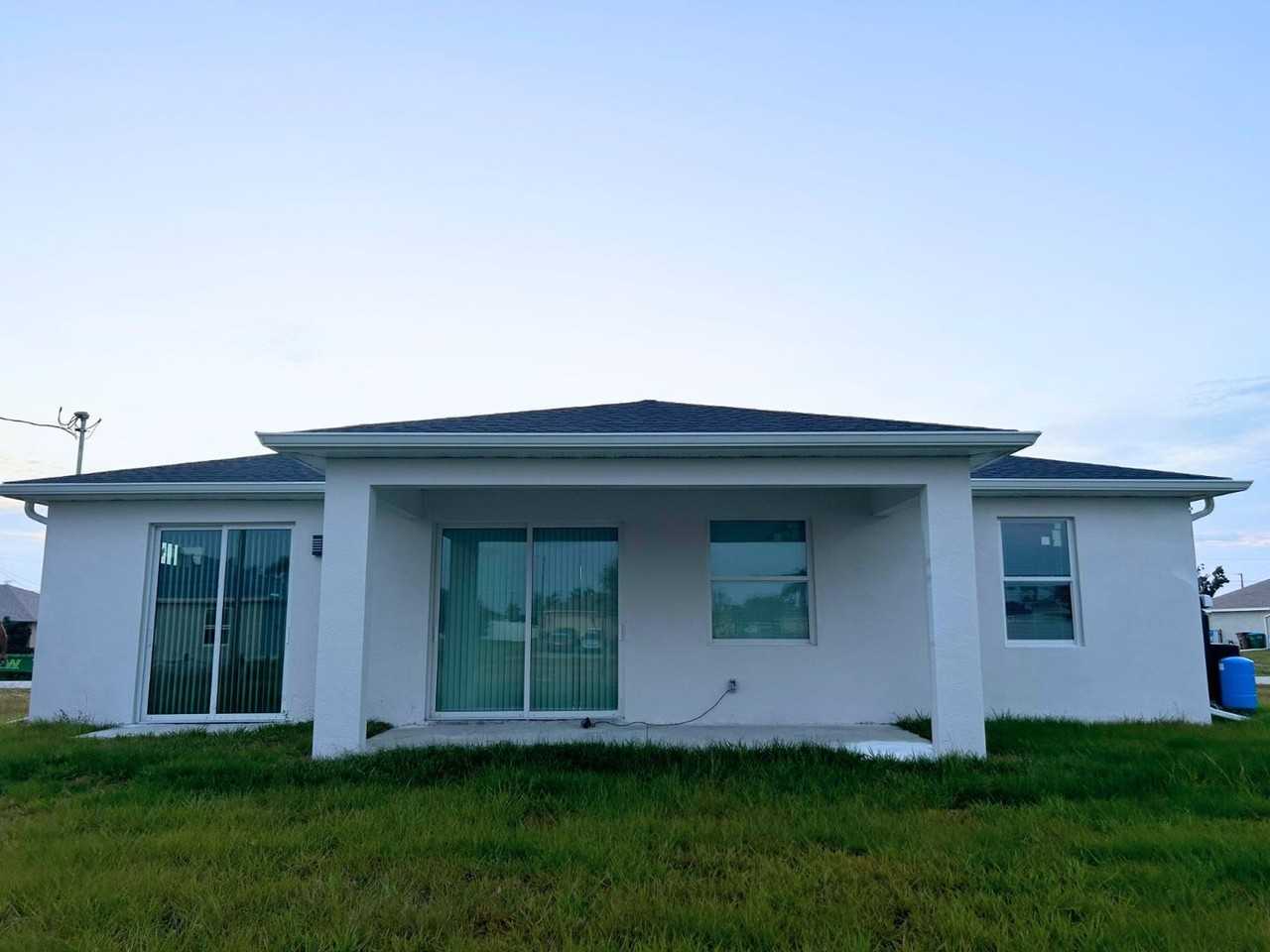 1905 Ne 2nd Ave - Photo 4 of 18