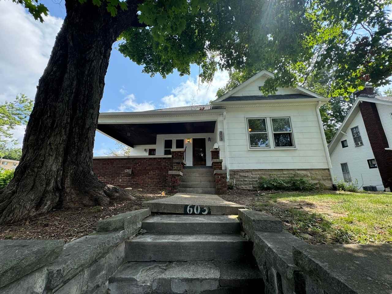 603 S Washington St - Photo 3 of 18