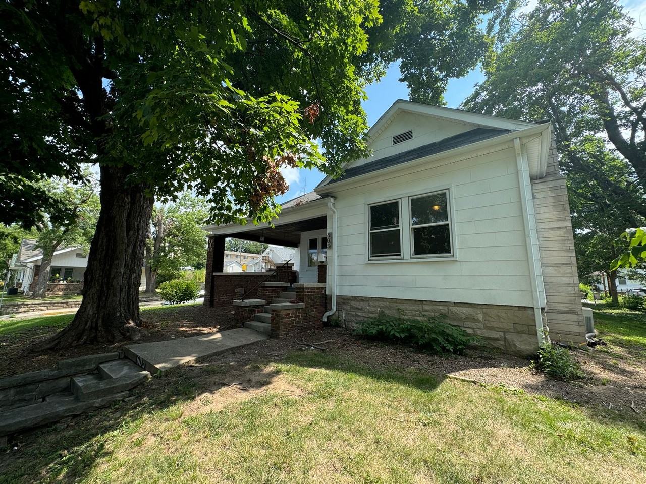 603 S Washington St - Photo 4 of 18