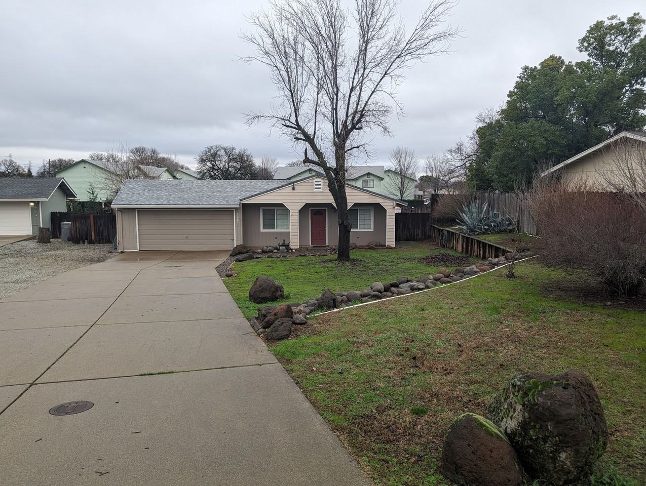 3861 Hurner Ct - Photo 2 of 20