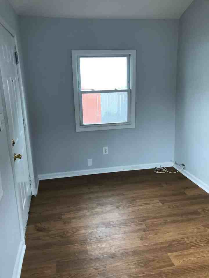 44 Carter Ave - Photo 3 of 4