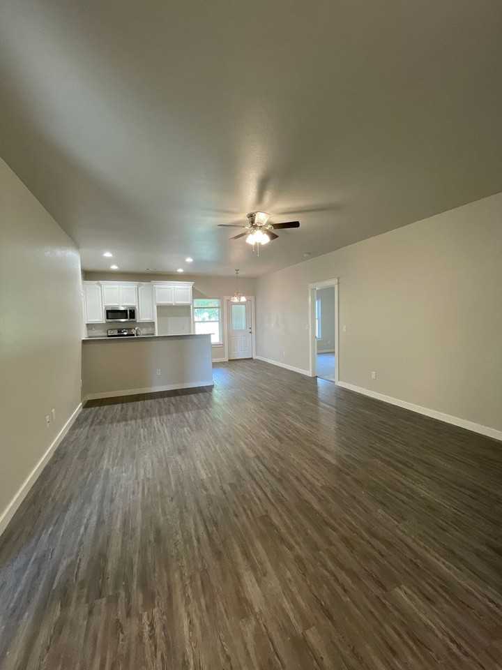 354 Western Hills Dr - Photo 2 of 13