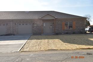 821-833 W Seventh St - Photo 1 of 1