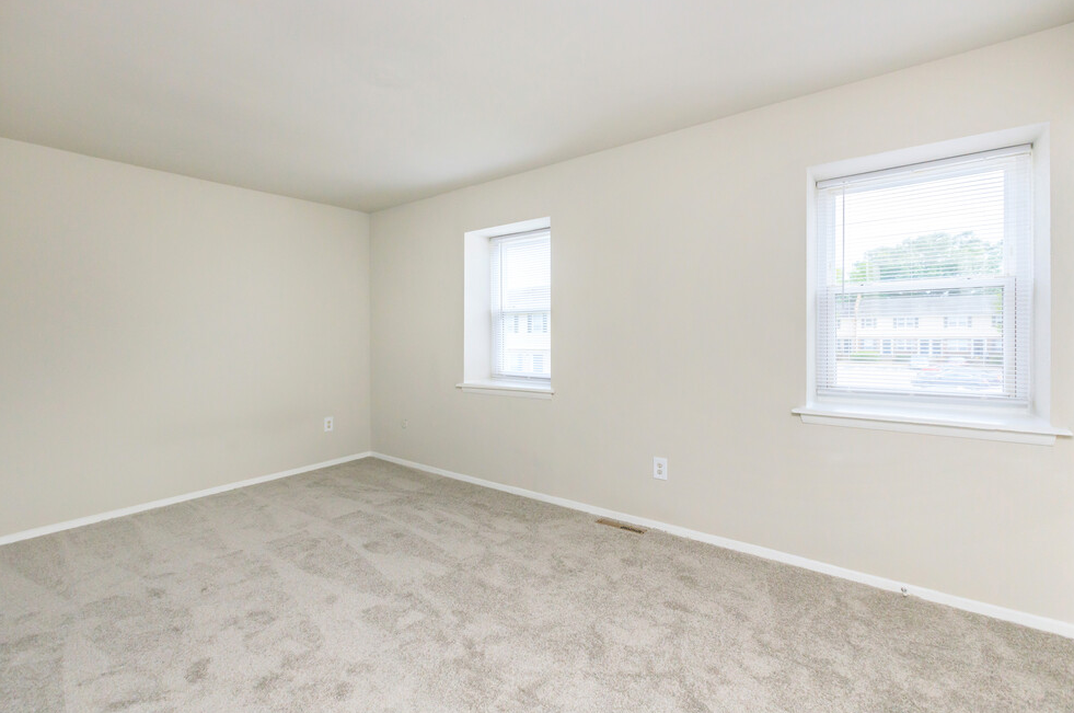 Green Lakes - Photo 2 of 8