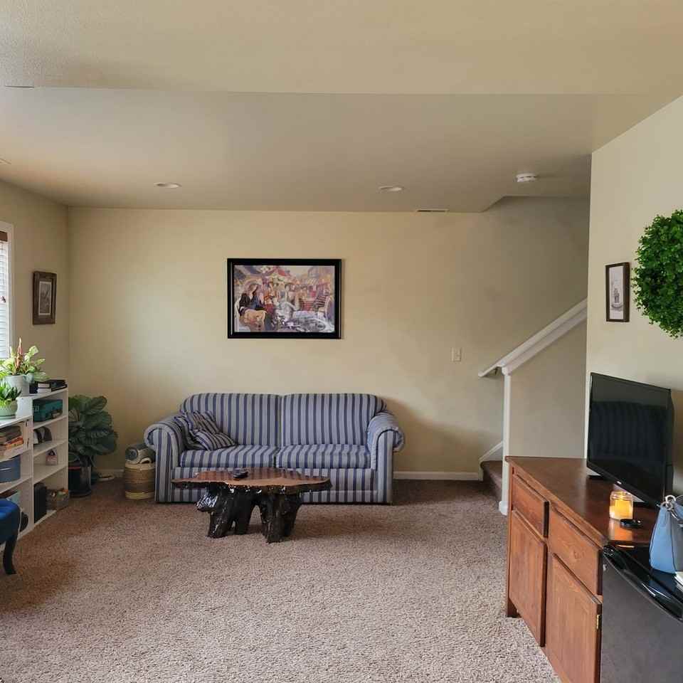 3206 Warbler Way #11 - Photo 5 of 12