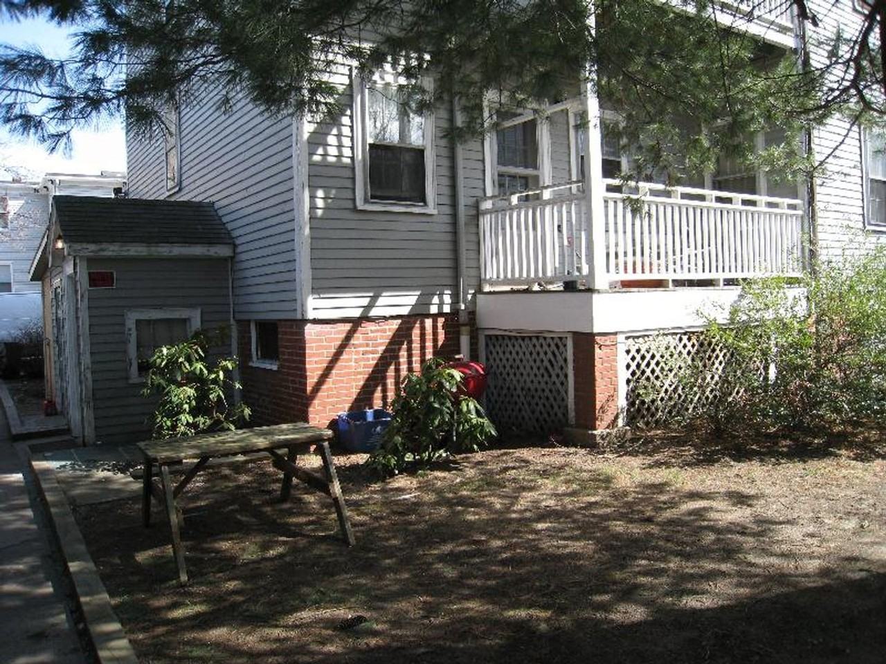 279 Washington Street - Photo 4 of 13