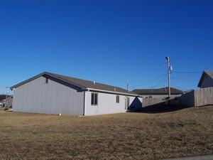 431 Clydesdale Dr - Photo 2 of 12