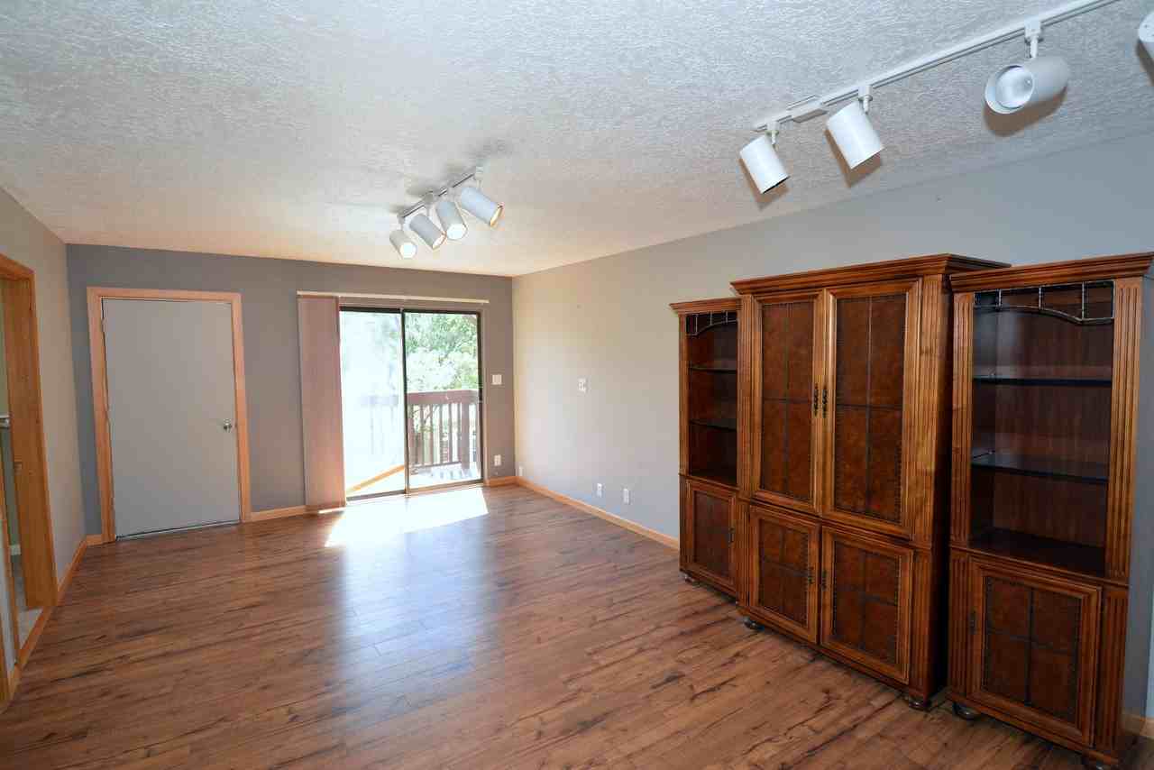 1151 - 12042 State Highway 14 N - Photo 3 of 18