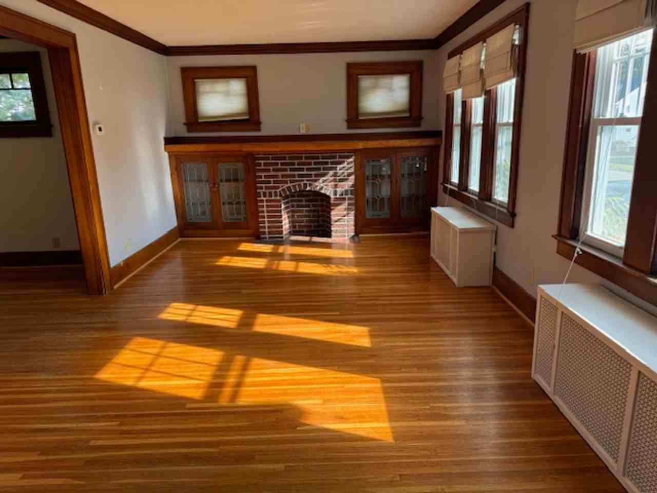 244 Westchester Ave - Photo 5 of 24