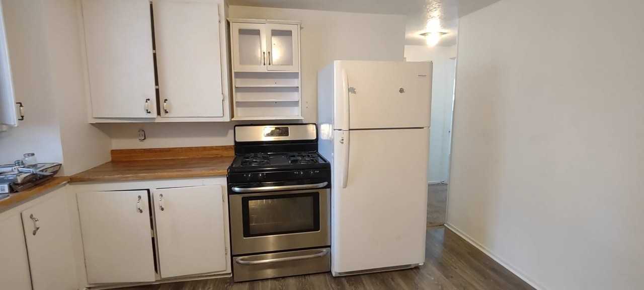 8226 S 1750 W - Photo 5 of 20