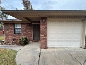 301 Holly St - Photo 1 of 1