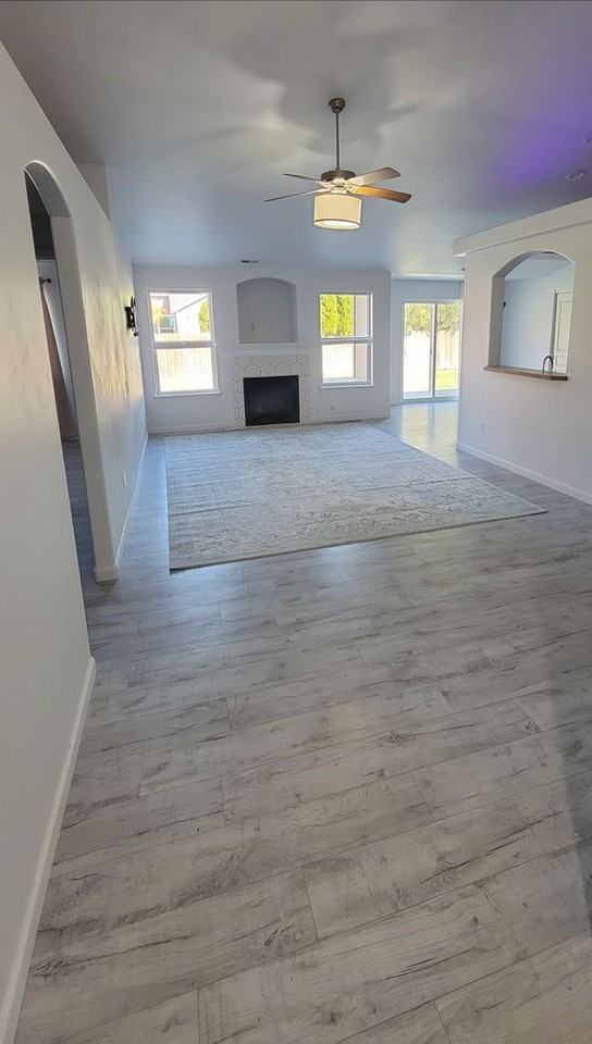 5142 Monica St - Photo 2 of 20