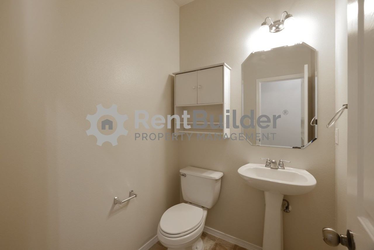 6320 Duero Pl Nw - Photo 3 of 22