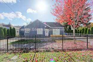12220 Se Mill St - Photo 1 of 1