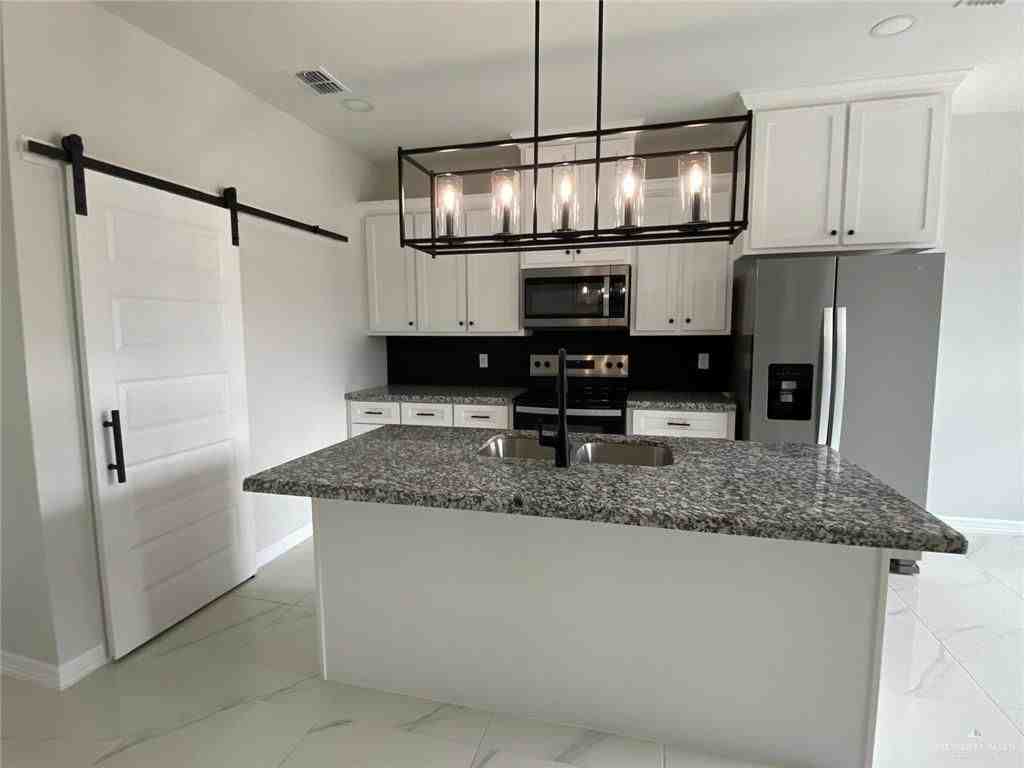 5510 N Crown Pt - Photo 3 of 12