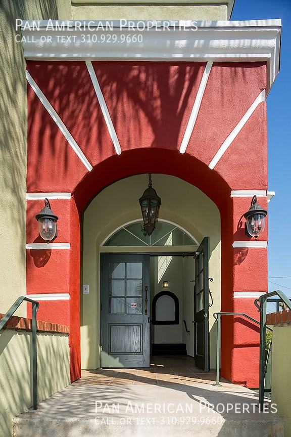 Altezza Apartments - Photo 2 of 2