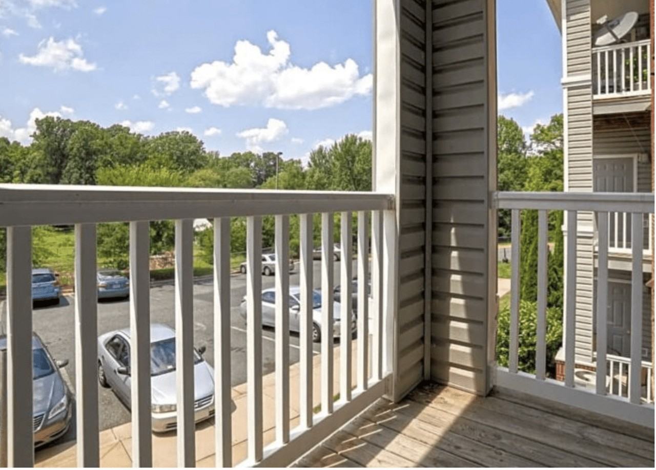 The Oaks - Photo 2 of 5