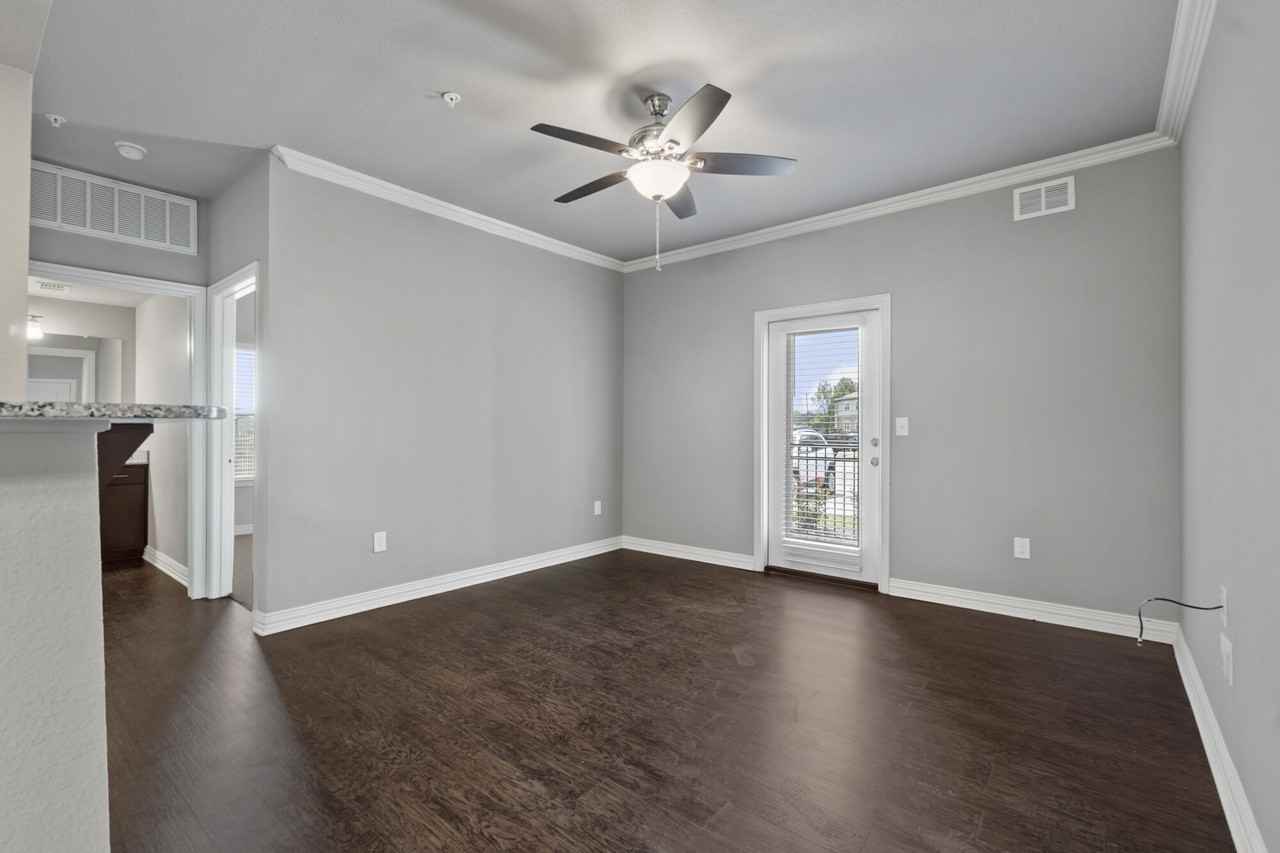 PINE CREEK - Photo 3 of 40