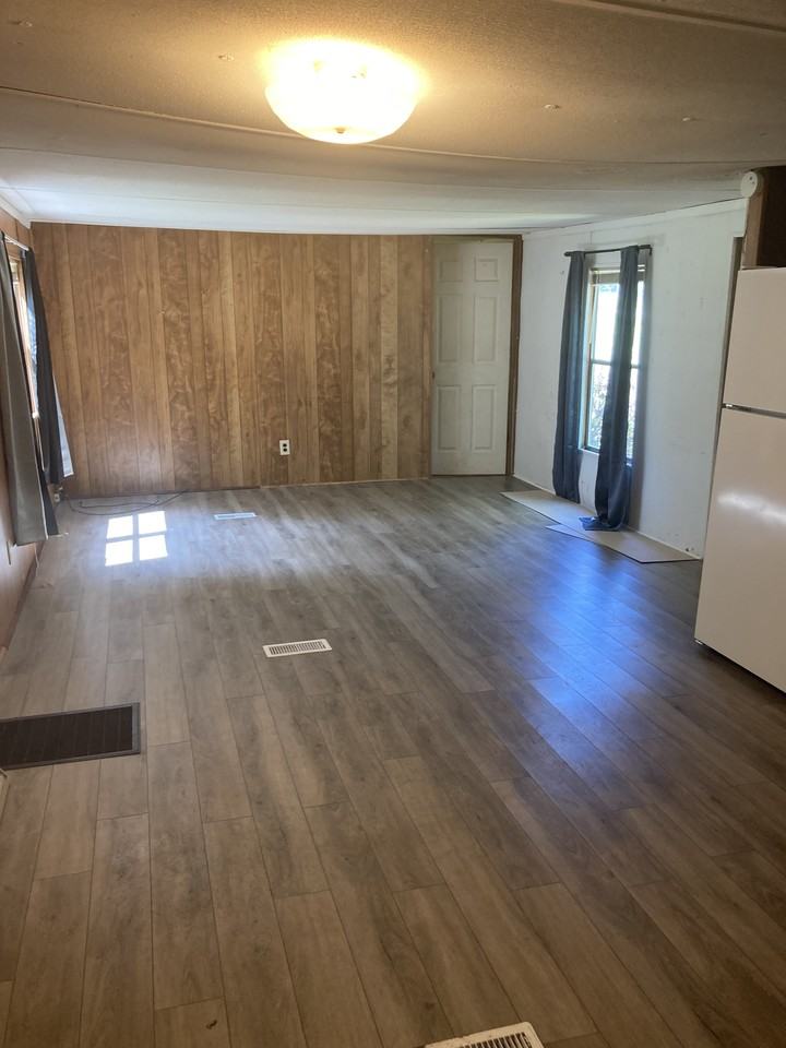 182 Tami Avenue - Photo 3 of 7