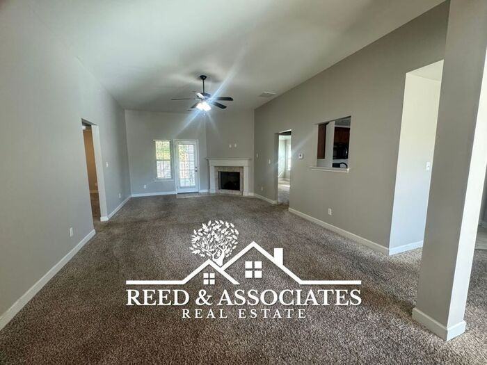 1369 Switzer Cv - Photo 3 of 14